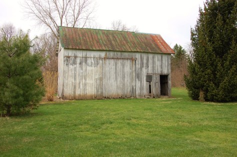 Barn April 2014